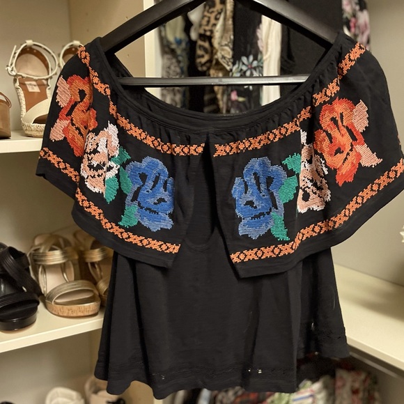 Free People off the shoulder top - Picture 3 of 3